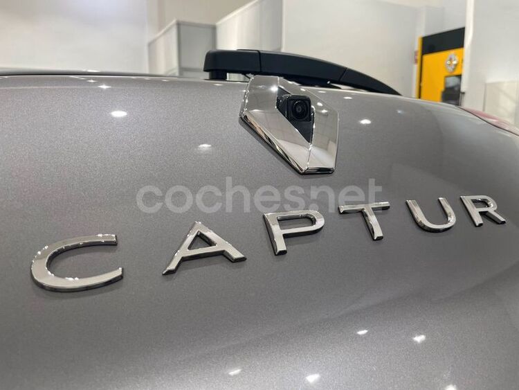 Renault Captur techno TCe 103 kW 140CV GPF 5p foto 14